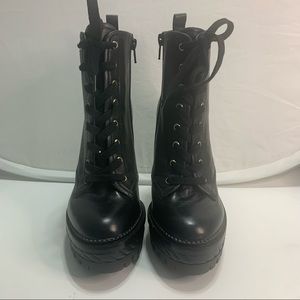 Gianni Bini HalandTwo Chunky Lug Sole Lace-Up Platform Heeled Booties